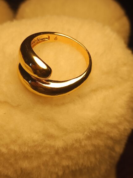 Chic Overlap Gold-Plated Statement Ring | Modern Bypass Design