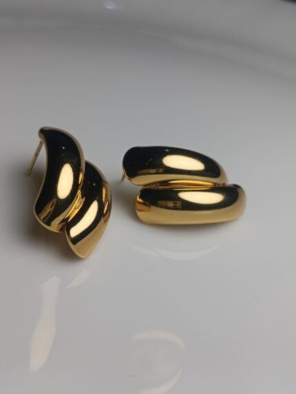Chunky Gold-Plated Double-Wave Huggie Stud Earrings