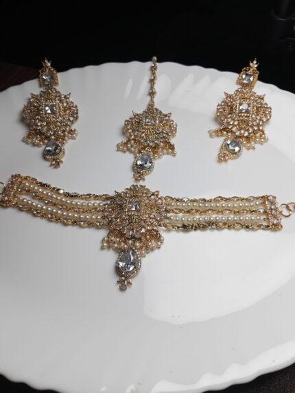 Bridal Gold-Plated Crystal and Pearl Choker Jewelry Set with Headpiece (Matha Patti)